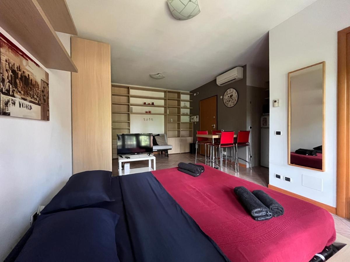 Columella 14 Apartment Milan Bagian luar foto